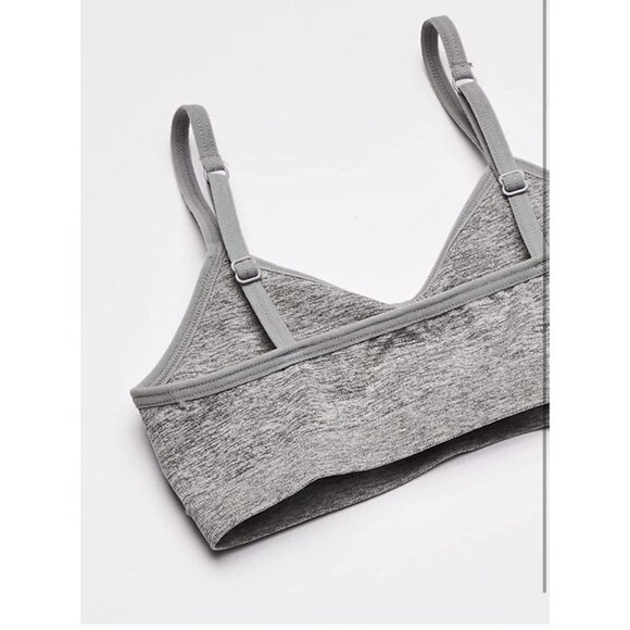 Maidenform Girls Gray Seamfree Adjustable Straps Removable Cups Training Bra Med - Picture 4 of 4